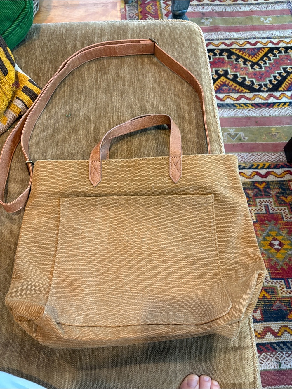 thirty-one Canvas Laptop Tote in Tan